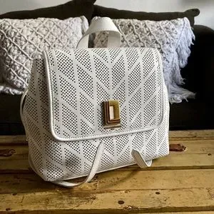 KARL LAGERFELD LAFAYETTE BACKPACK WHITE LEATHER CUTOUT VINTAGE GOLD HARDWARE NWT LH0AB7BF_lh0ab7bfcbkg_d4424e86  main image 4